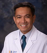 Dr. Eduardo Javier